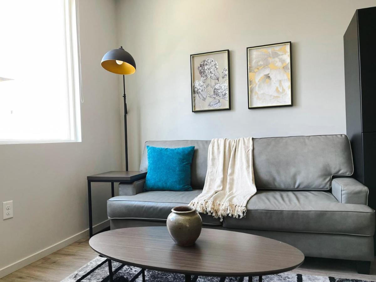 Sleepover 1Bd 1Ba Omaha Apartments Luaran gambar