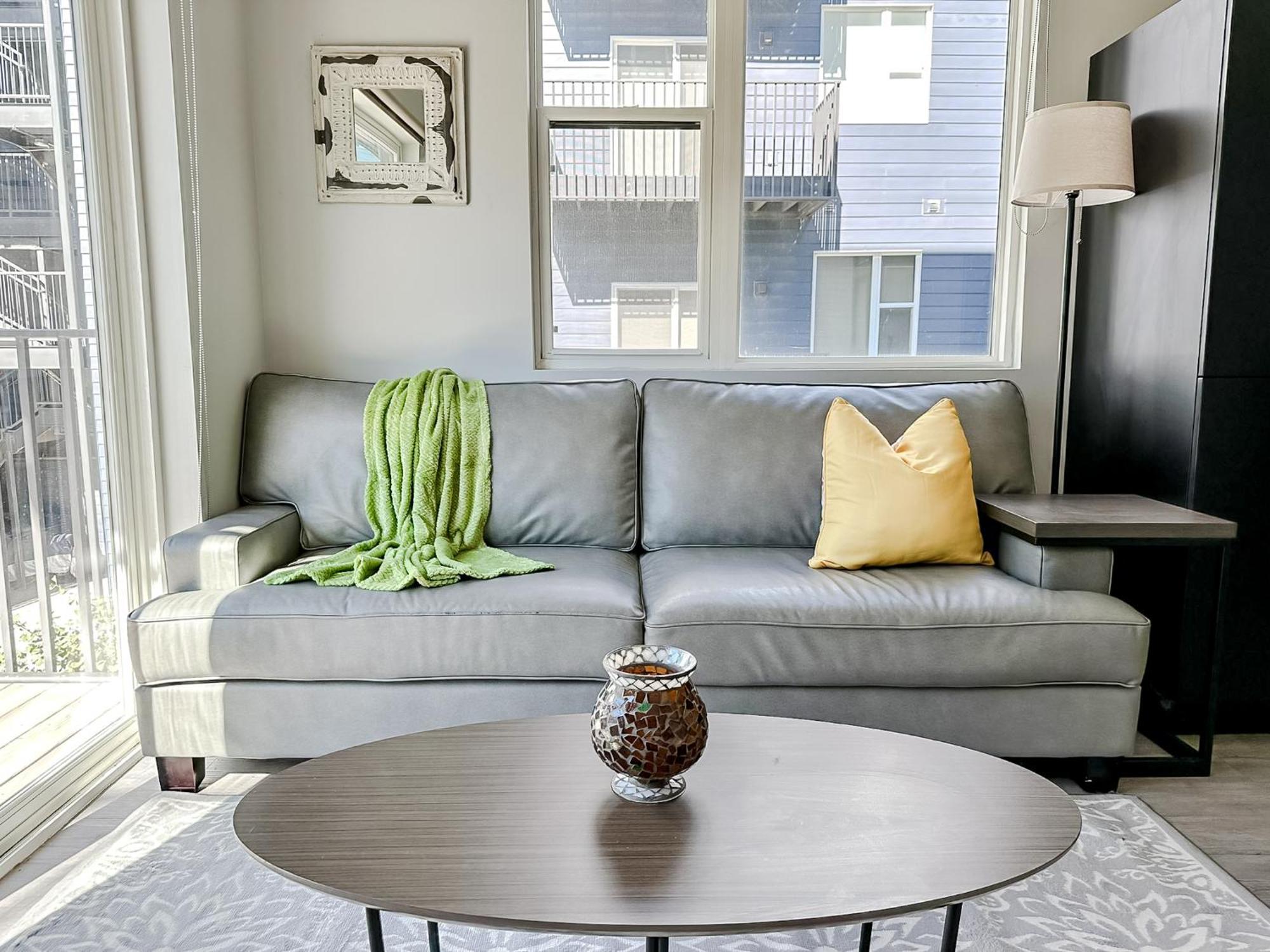 Sleepover 1Bd 1Ba Omaha Apartments Luaran gambar
