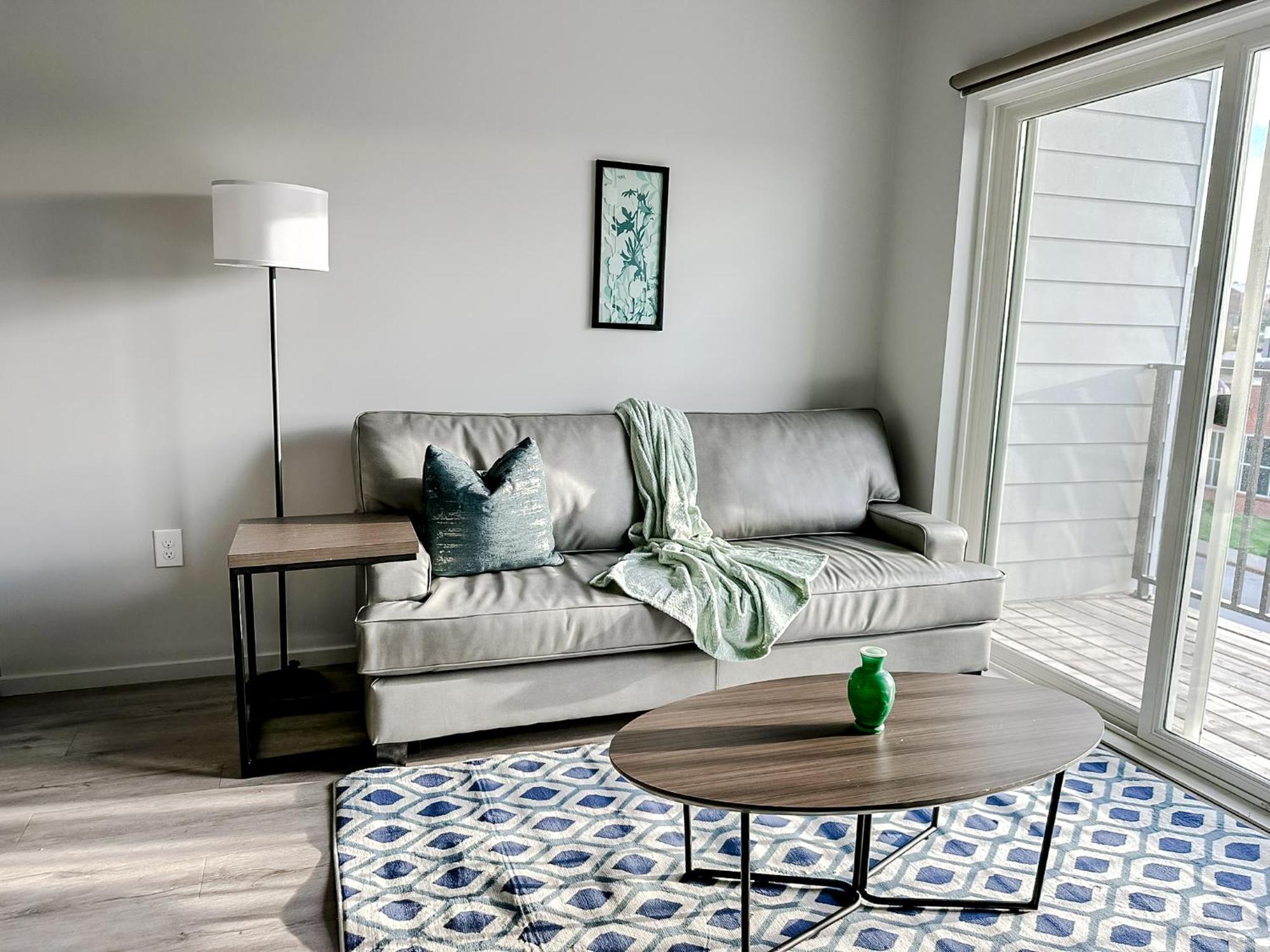 Sleepover 1Bd 1Ba Omaha Apartments Luaran gambar